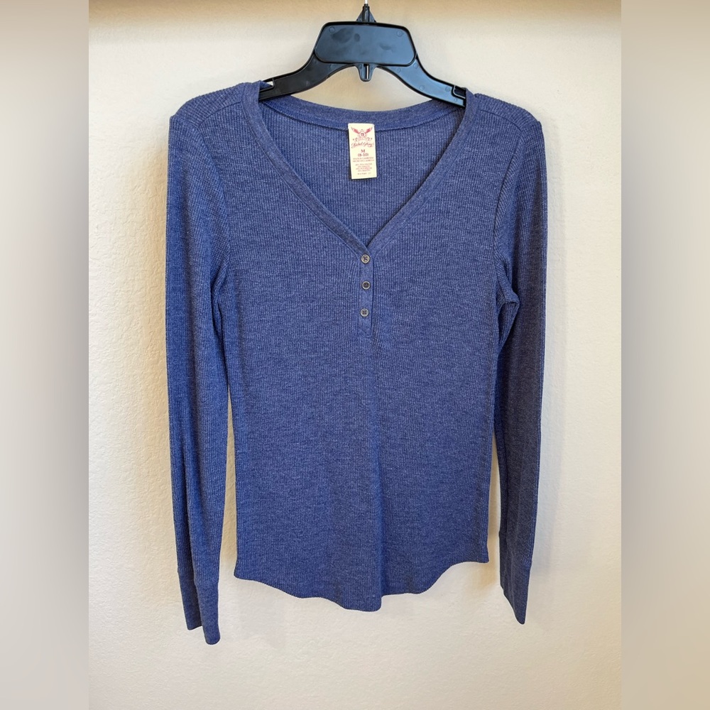 Blue long sleeve shirt